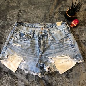 American Eagle High Waist Vintage Festival Shorts